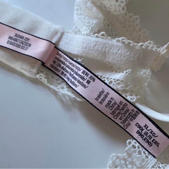 2 VICTORIA’S SECRET Strappy Bras ♥️ White ♥️ XL - Picture 16 of 16